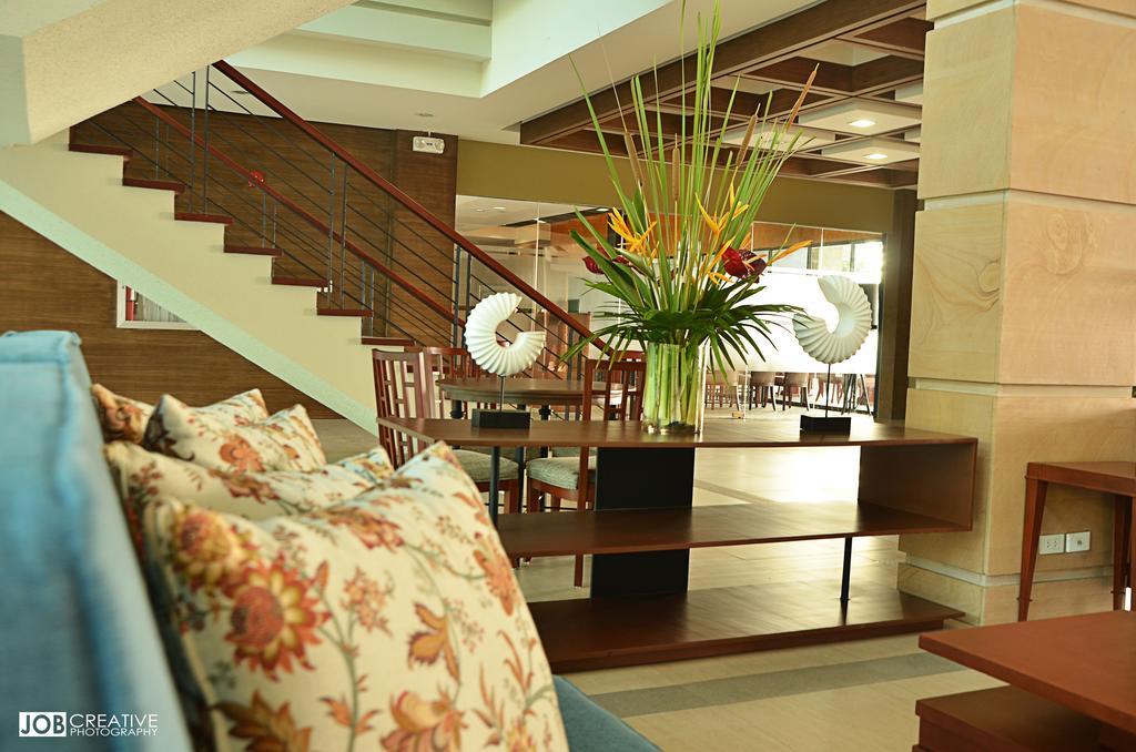 Rivermount Hotel And Resort Sarrat Eksteriør bilde