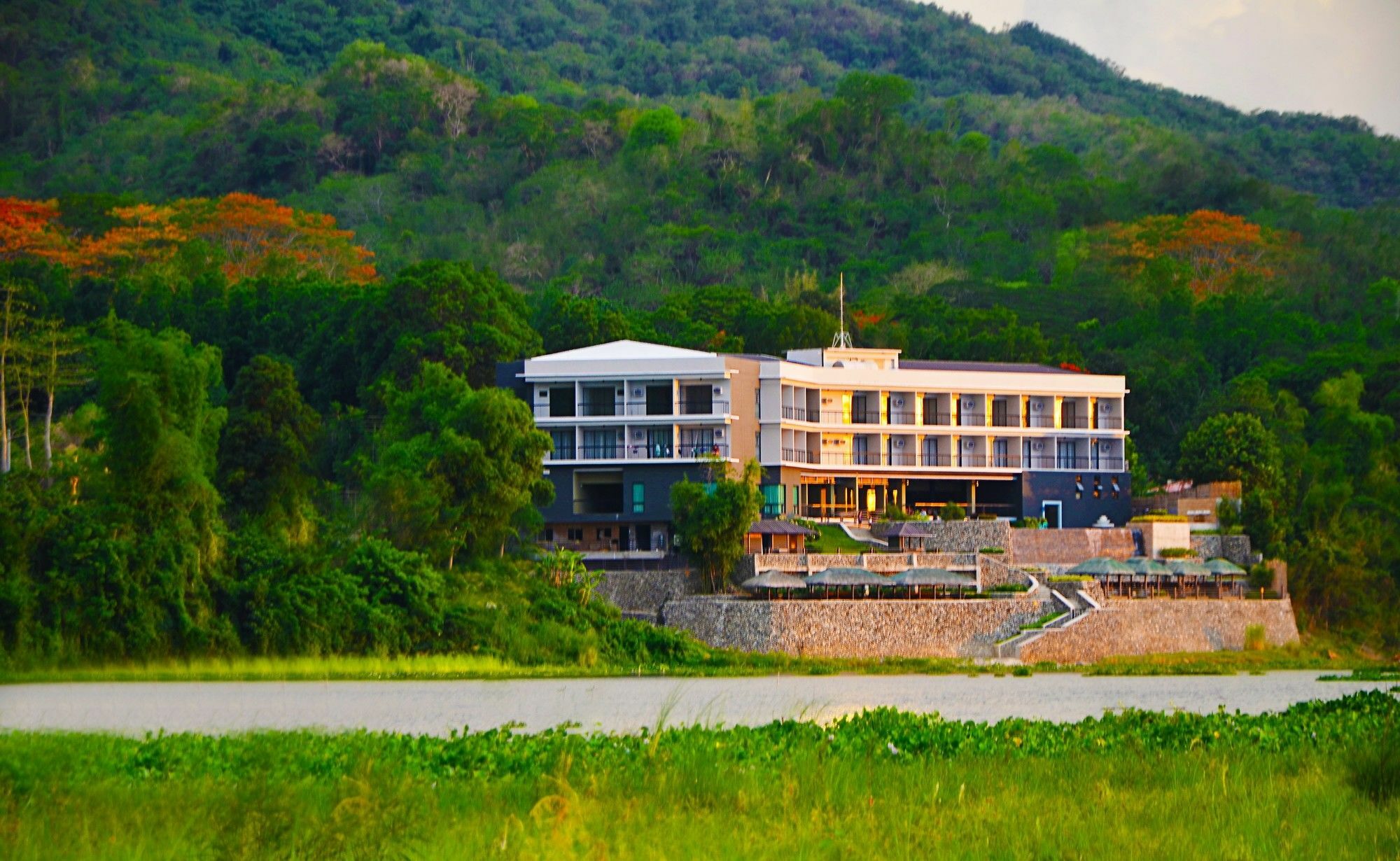 Rivermount Hotel And Resort Sarrat Eksteriør bilde